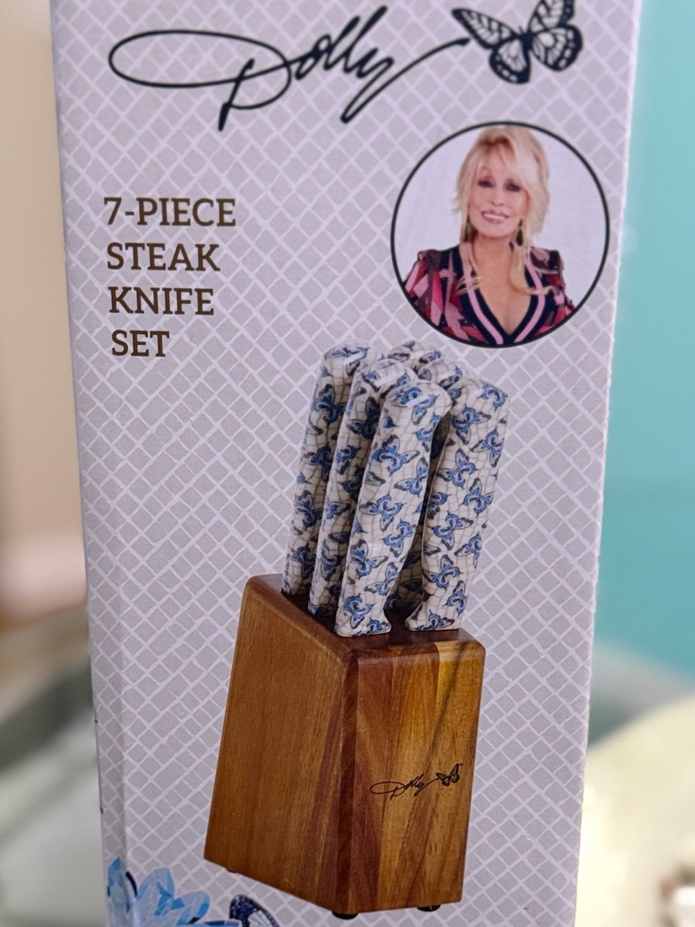 Dolly Parton 7-Piece Steak knife set with Acacia Block for Storage (Blue)